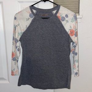 Cute Floral 3/4 Sleeve